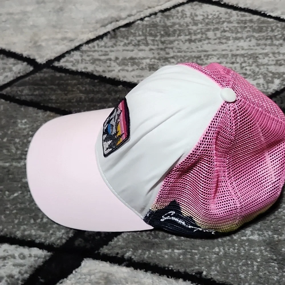 GRACE FOLLY PINK ALPINE PINK MESH SNAP-BACK TRUCKER CAP HAT